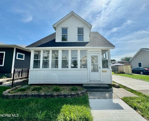 Photo of 2918 113th Street, Toledo, OH 43611 (MLS # 10013156)