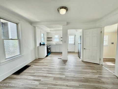 Tiny photo for 2918 113th Street, Toledo, OH 43611 (MLS # 10013156)
