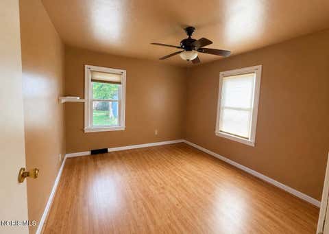 Tiny photo for 2724 Eldora Drive, Toledo, OH 43613 (MLS # 10010452)
