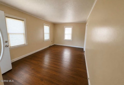 Tiny photo for 2724 Eldora Drive, Toledo, OH 43613 (MLS # 10010452)