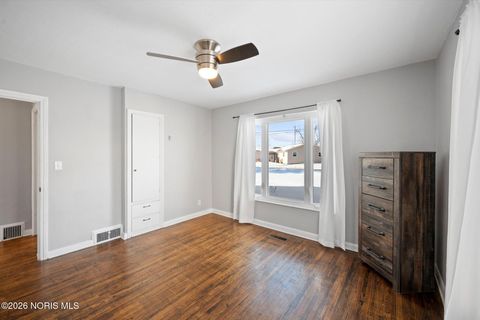 Tiny photo for 907 Huddle Road, Napoleon, OH 43545 (MLS # 10003897)