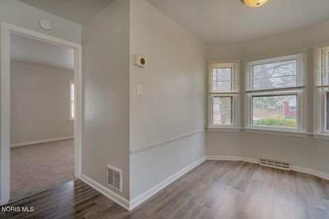 Tiny photo for 919 Turner Avenue, Toledo, OH 43607 (MLS # 10004945)