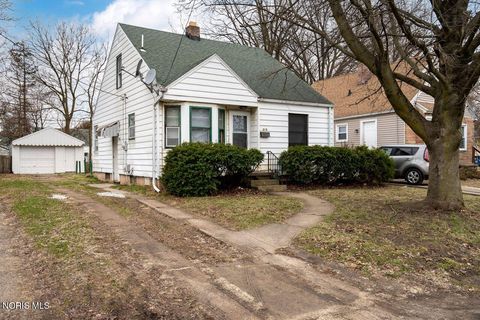 Photo of 919 Turner Avenue, Toledo, OH 43607 (MLS # 10004945)