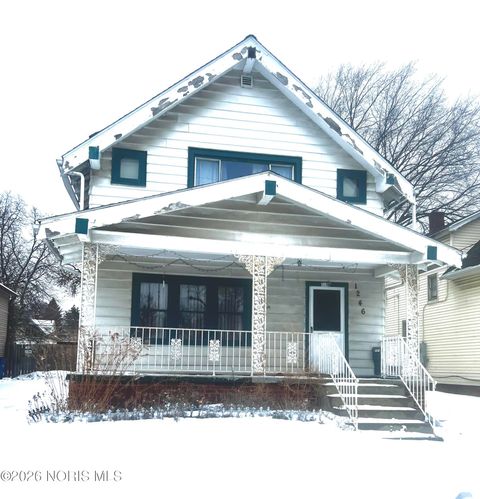 Photo of 1246 Tecumseh Street, Toledo, OH 43607 (MLS # 10003797)