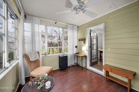 Tiny photo for 3818 Beverly Drive, Toledo, OH 43614 (MLS # 10005015)