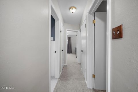 Tiny photo for 3818 Beverly Drive, Toledo, OH 43614 (MLS # 10005015)