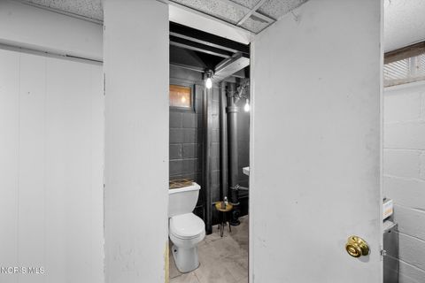 Tiny photo for 3818 Beverly Drive, Toledo, OH 43614 (MLS # 10005015)