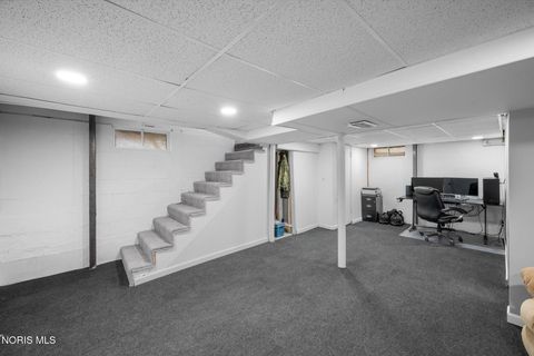 Tiny photo for 3818 Beverly Drive, Toledo, OH 43614 (MLS # 10005015)