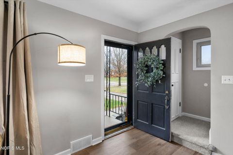 Tiny photo for 3818 Beverly Drive, Toledo, OH 43614 (MLS # 10005015)