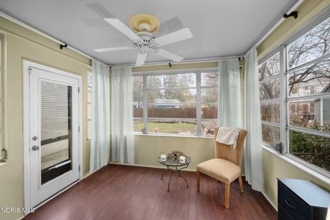 Tiny photo for 3818 Beverly Drive, Toledo, OH 43614 (MLS # 10005015)