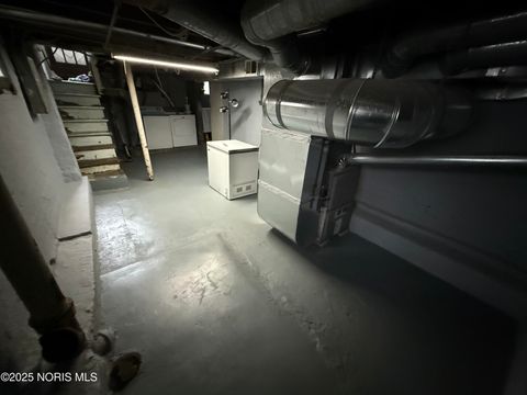 Tiny photo for 245 Plymouth Street, Toledo, OH 43605 (MLS # 10002336)