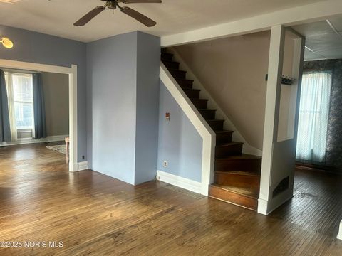 Tiny photo for 245 Plymouth Street, Toledo, OH 43605 (MLS # 10002336)