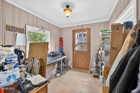 Tiny photo for 837 Geneva Avenue, Toledo, OH 43609 (MLS # 10010865)