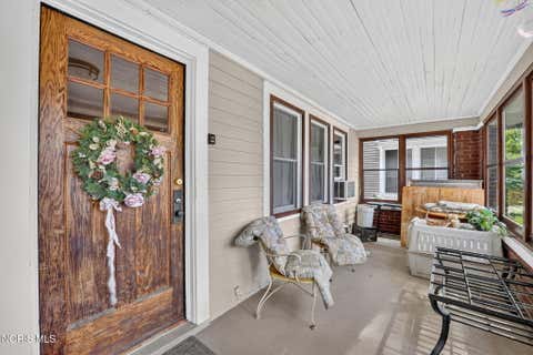 Tiny photo for 837 Geneva Avenue, Toledo, OH 43609 (MLS # 10010865)