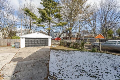 Tiny photo for 1129 Mason Street, Toledo, OH 43605 (MLS # 10004884)