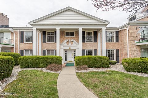 4243 W Bancroft Street Apt 205w Ottawa Hills OH 43615