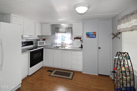 Tiny photo for 28252835 W Rising Sun Road, Port Clinton, OH 43452 (MLS # 10013103)