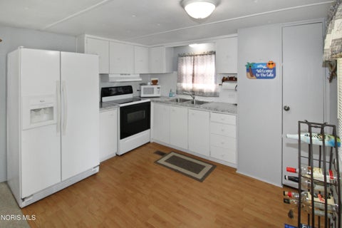 Tiny photo for 28252835 W Rising Sun Road, Port Clinton, OH 43452 (MLS # 10013103)