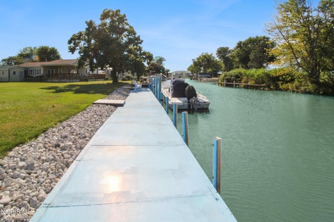 Tiny photo for 28252835 W Rising Sun Road, Port Clinton, OH 43452 (MLS # 10013103)