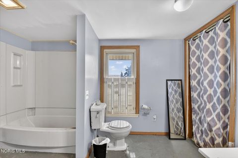 Tiny photo for 767 County Road 7, Grelton, OH 43523 (MLS # 10004658)