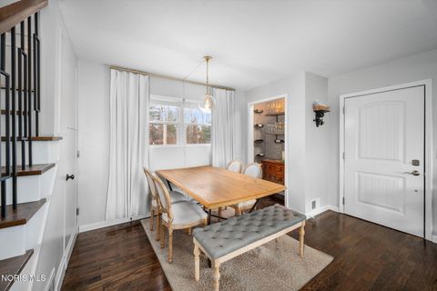 Tiny photo for 5131 Bainbridge Rd, Toledo, OH 43623 (MLS # 10004541)