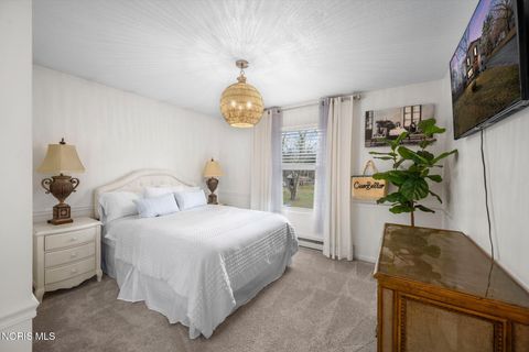 Tiny photo for 5131 Bainbridge Rd, Toledo, OH 43623 (MLS # 10004541)