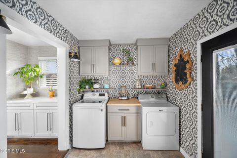 Tiny photo for 5131 Bainbridge Rd, Toledo, OH 43623 (MLS # 10004541)