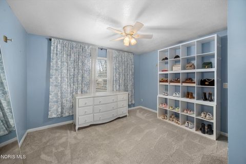 Tiny photo for 5131 Bainbridge Rd, Toledo, OH 43623 (MLS # 10004541)