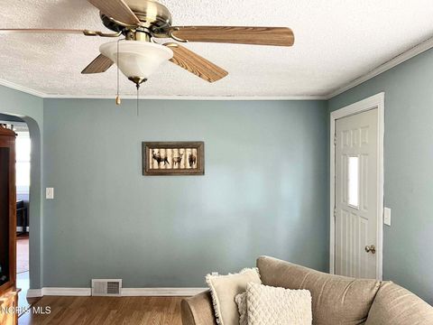 Tiny photo for 405 S East Street, Vanlue, OH 45890 (MLS # 10006046)