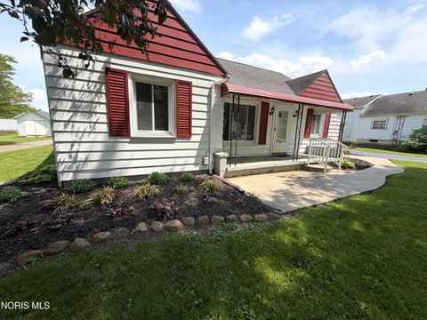 Tiny photo for 210 School Street, Luckey, OH 43443 (MLS # 10007980)