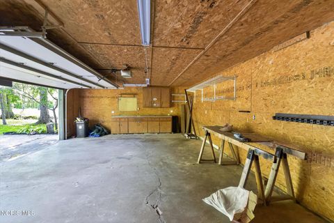 Tiny photo for 5220 Whitehouse Spencer Road, Whitehouse, OH 43571 (MLS # 10007672)
