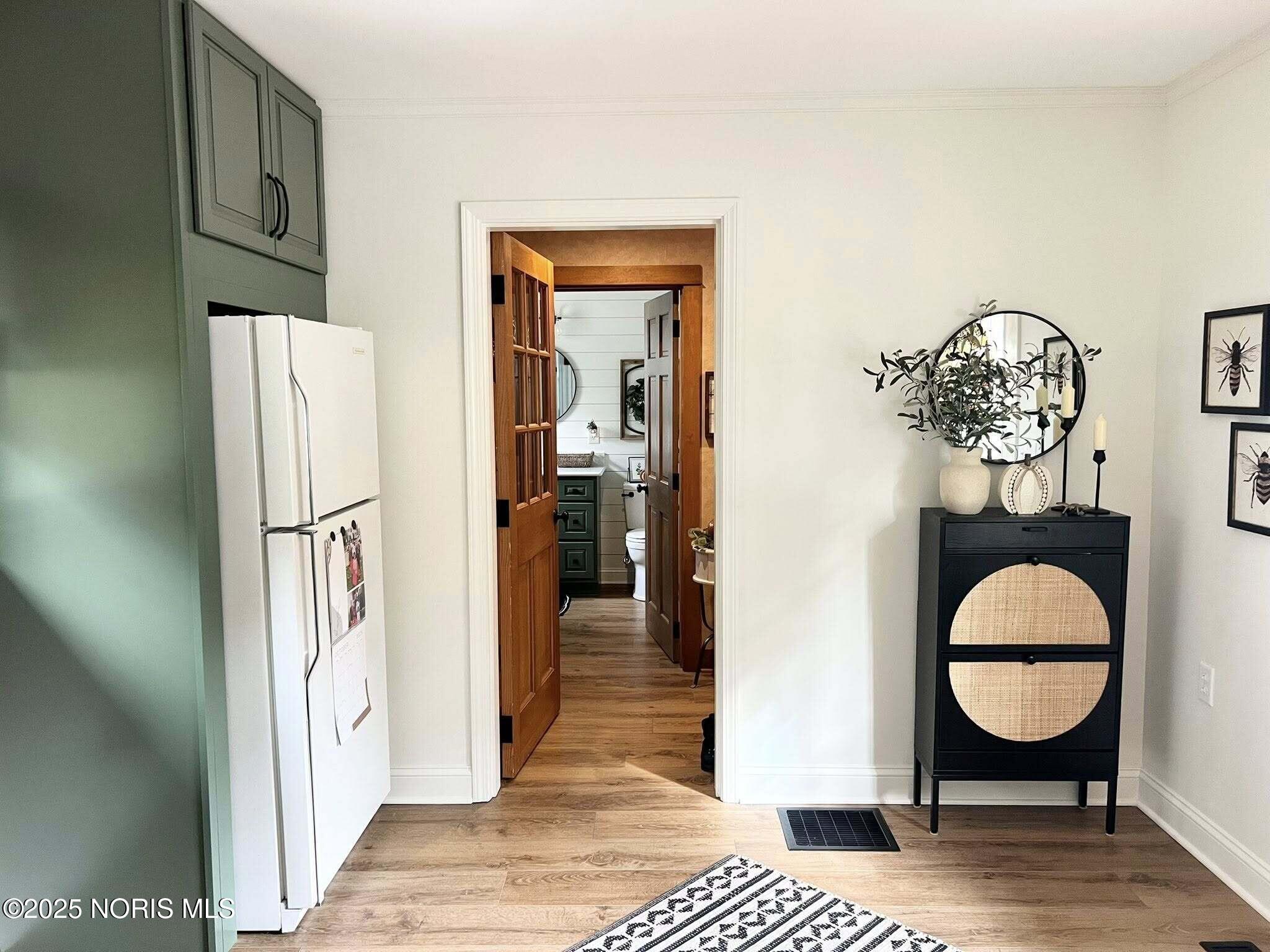 Findlay, Ohio 45840, United States, 3 Bedrooms Bedrooms, ,2 BathroomsBathrooms,Residential,Coming Soon,230645