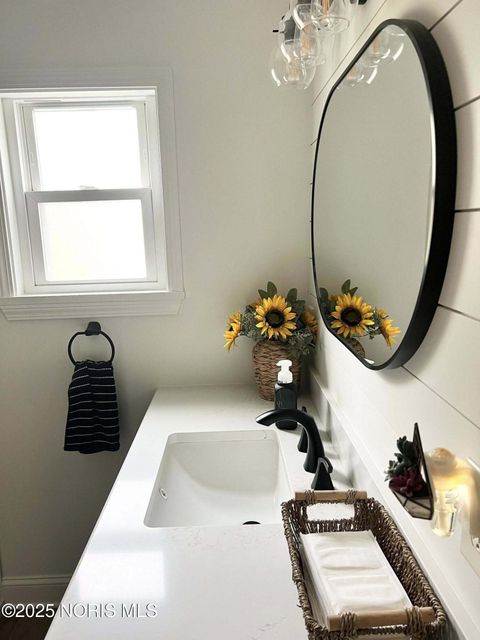 Tiny photo for 217 Hancock Street, Findlay, OH 45840 (MLS # 10000344)