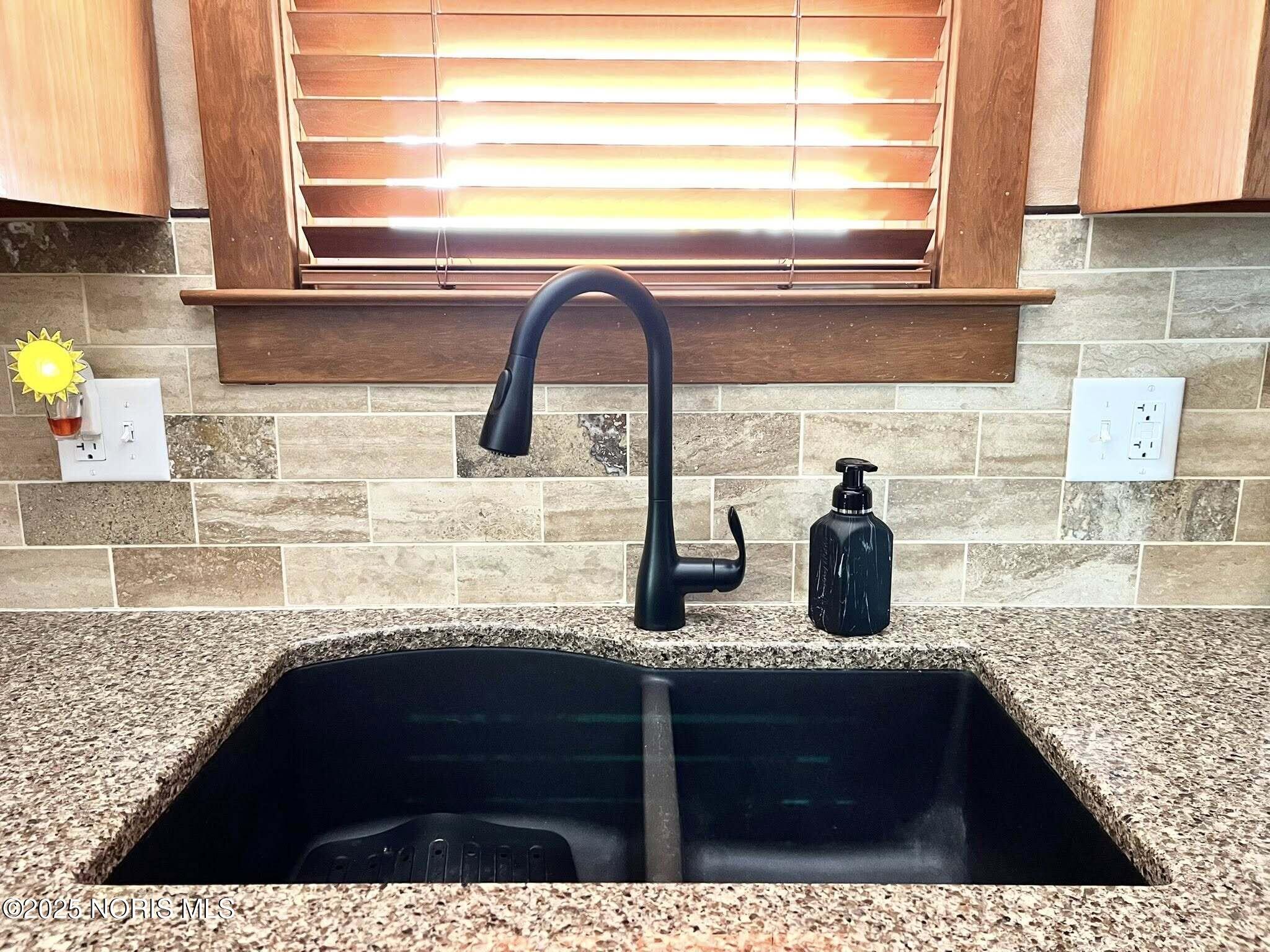 Findlay, Ohio 45840, United States, 3 Bedrooms Bedrooms, ,2 BathroomsBathrooms,Residential,Coming Soon,230645