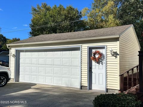 Tiny photo for 217 Hancock Street, Findlay, OH 45840 (MLS # 10000344)