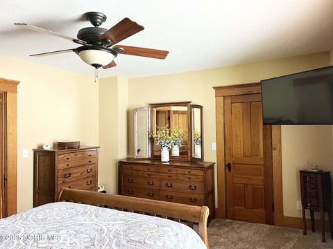 Tiny photo for 217 Hancock Street, Findlay, OH 45840 (MLS # 10000344)