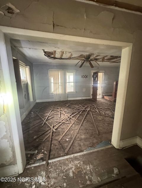 Tiny photo for 2315 Caledonia Street, Toledo, OH 43605 (MLS # 10002412)