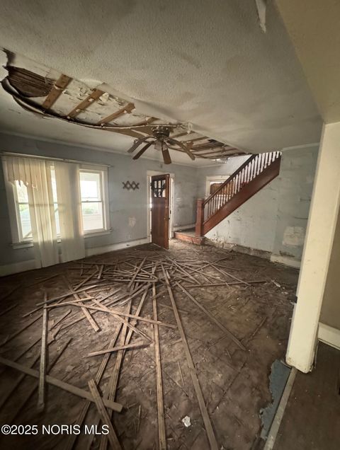 Tiny photo for 2315 Caledonia Street, Toledo, OH 43605 (MLS # 10002412)