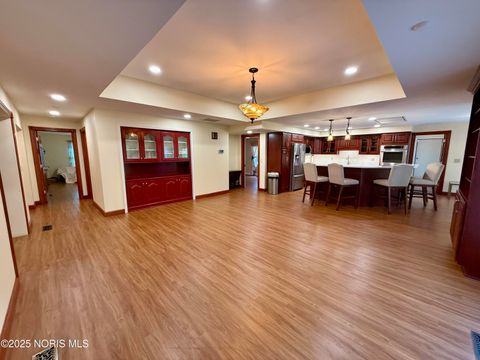 Tiny photo for 505 Bright Road, Findlay, OH 45840 (MLS # 10000238)