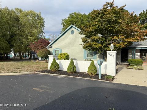 Photo of 505 Bright Road, Findlay, OH 45840 (MLS # 10000238)