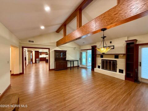 Tiny photo for 505 Bright Road, Findlay, OH 45840 (MLS # 10000238)