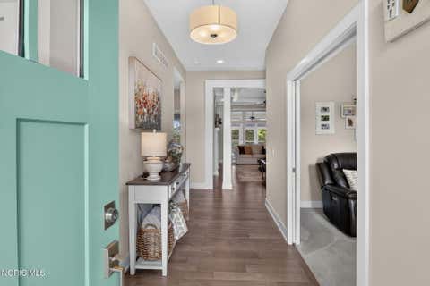 Tiny photo for 4450 Post Office Circle, Maumee, OH 43537 (MLS # 10011152)