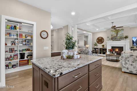 Tiny photo for 4450 Post Office Circle, Maumee, OH 43537 (MLS # 10011152)