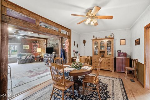 Tiny photo for 810 S Wintergarden Road, Bowling Green, OH 43402 (MLS # 10005024)