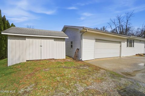 Tiny photo for 810 S Wintergarden Road, Bowling Green, OH 43402 (MLS # 10005024)