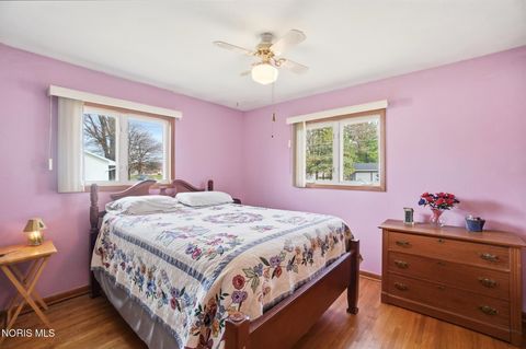 Tiny photo for 810 S Wintergarden Road, Bowling Green, OH 43402 (MLS # 10005024)