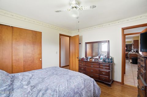 Tiny photo for 810 S Wintergarden Road, Bowling Green, OH 43402 (MLS # 10005024)