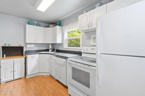 Tiny photo for 1212 Higley Street, Toledo, OH 43612 (MLS # 10012850)