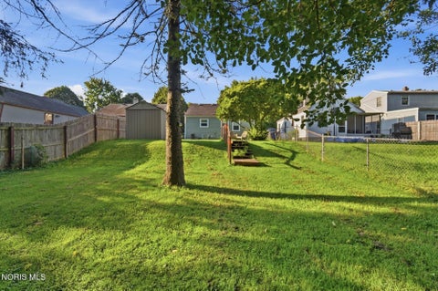 Tiny photo for 1212 Higley Street, Toledo, OH 43612 (MLS # 10012850)