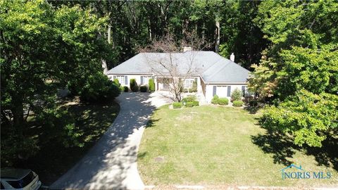 Photo of 5844 Swan Creek Drive, Toledo, OH 43614 (MLS # 6136950)